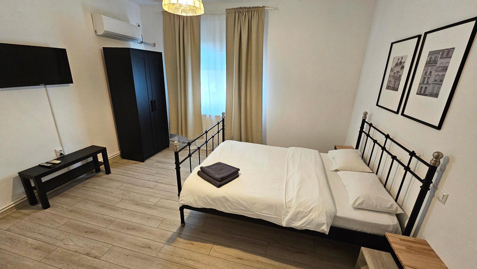 Color Apartments Old Town Center Bükreş Dış mekan fotoğraf