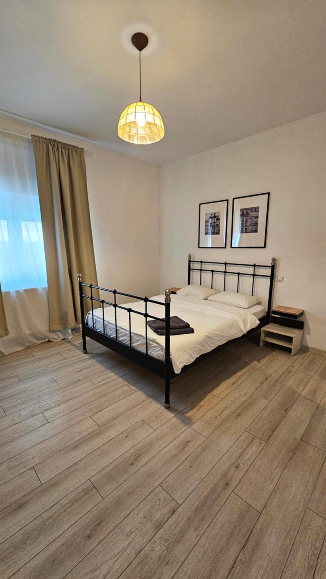 Color Apartments Old Town Center Bükreş Dış mekan fotoğraf